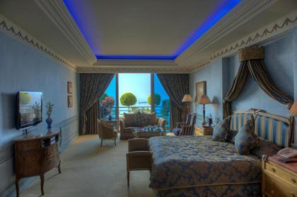 Le Royal Hotel - Beirut - image 20