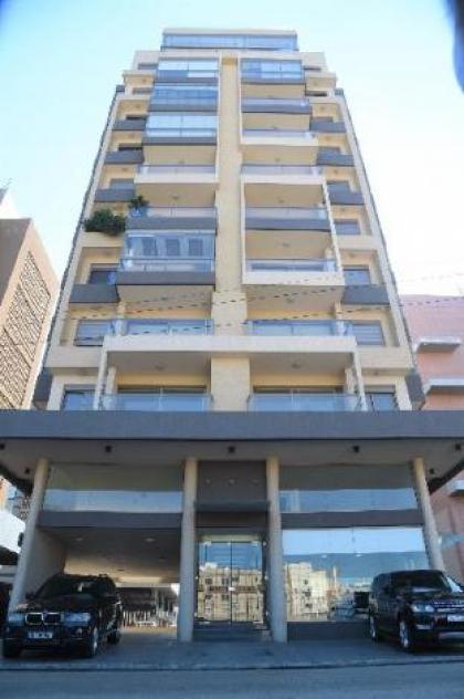 Spacious and Modern Dayekh Apt G24/7 electricity - image 18