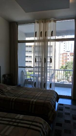 Fully furnished  1- Bedroom Apartment with Balcony - image 7