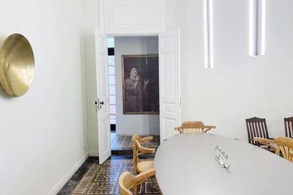 Charming Heritage 2 BR In Mar Mikhael - image 8